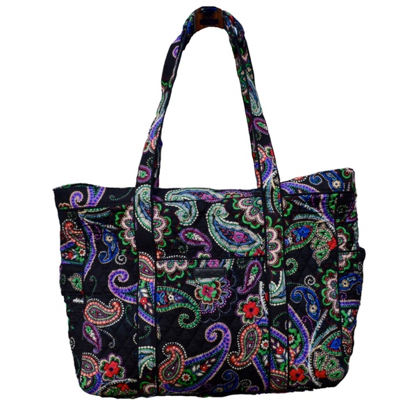 Vera Bradley Handbags - Vera Bradley Kiev Paisley Large Quilted Bag